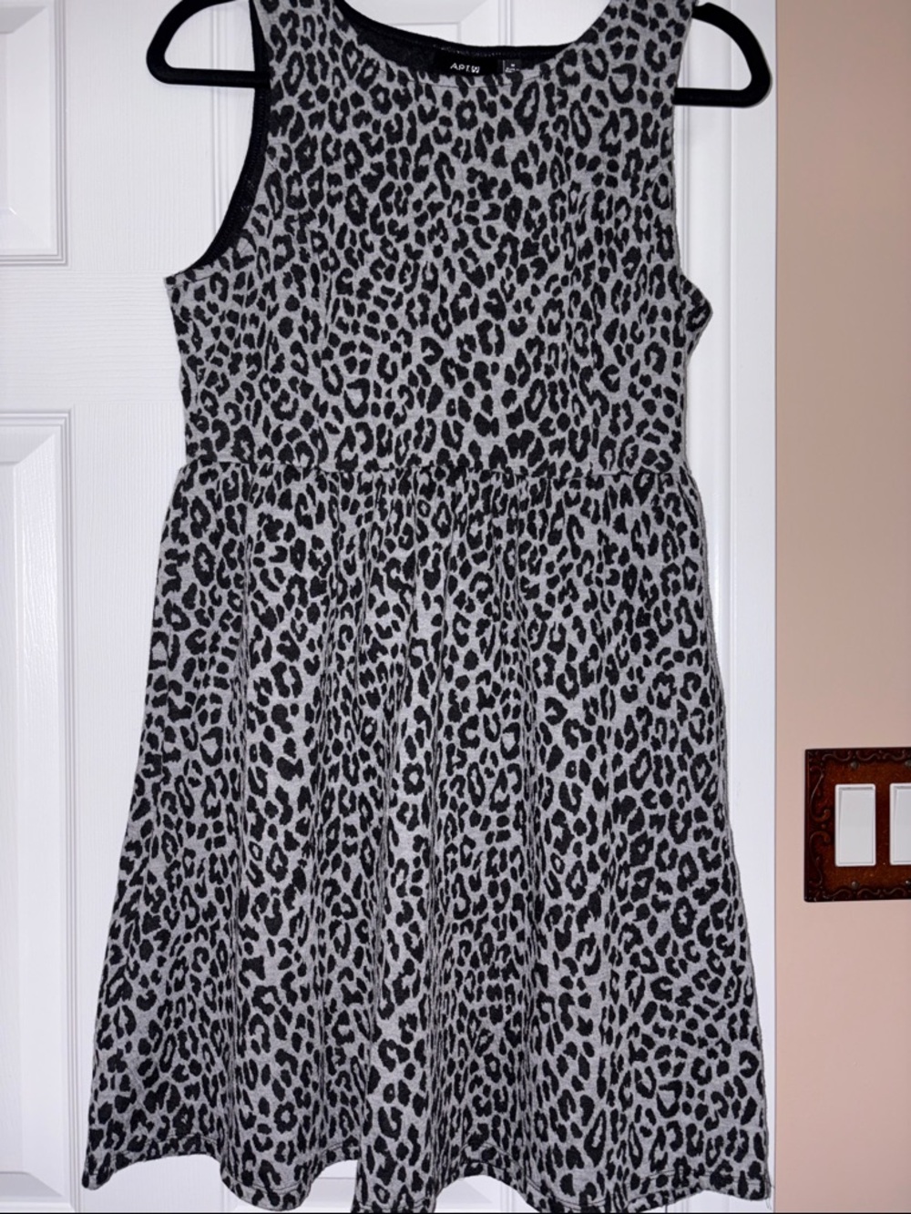 Apt. 9 Black & Gray Leopard Print Sleeveless Dress